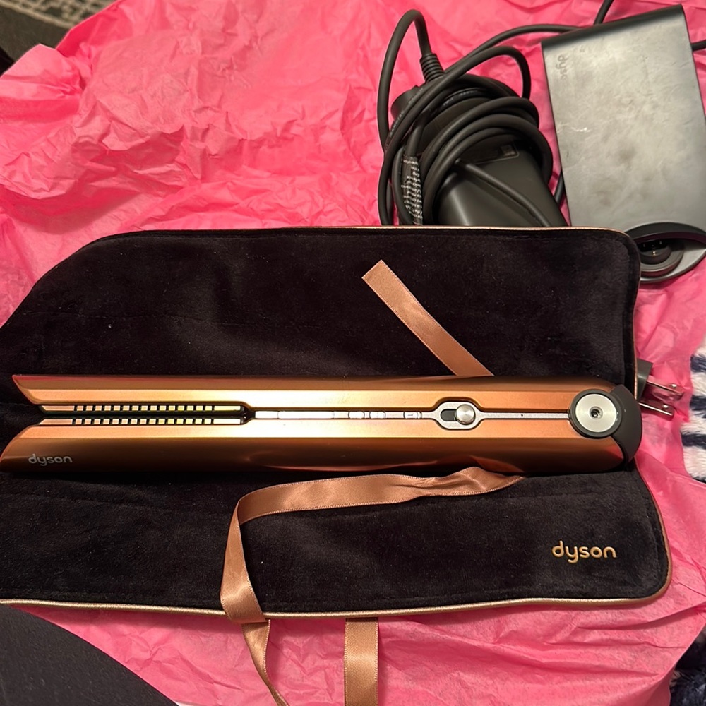 Dyson flat iron